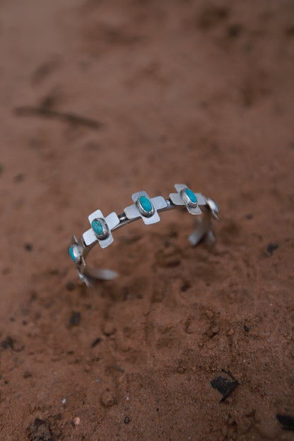✙ Cross Cuff ✙ 6.5”