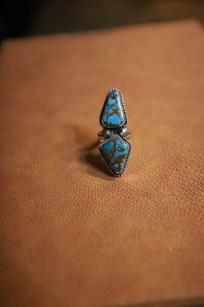 The broken beauty ring - size 7